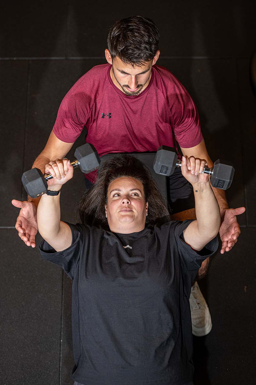 Personal training Zaandam, Bicep curls, Begin met trainen